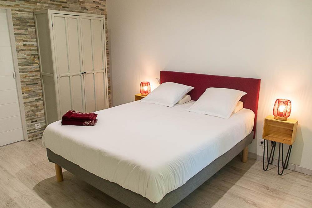 Au Detour Des Vignes Bed & Breakfast Ordonnac Exterior foto