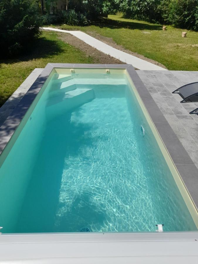Au Detour Des Vignes Bed & Breakfast Ordonnac Exterior foto
